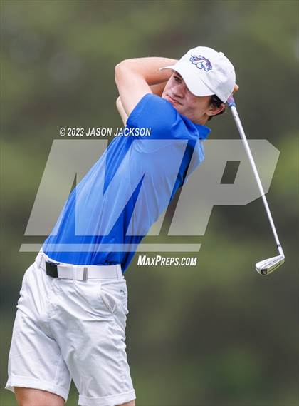 Thumbnail 3 in NCHSAA 4A Finals (Round 2) photogallery.