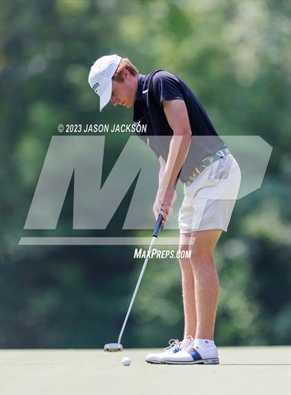 Thumbnail 3 in NCHSAA 4A Finals (Round 2) photogallery.