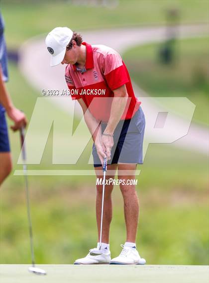 Thumbnail 3 in NCHSAA 4A Finals (Round 2) photogallery.