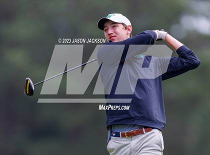 Thumbnail 1 in NCHSAA 4A Finals (Round 2) photogallery.