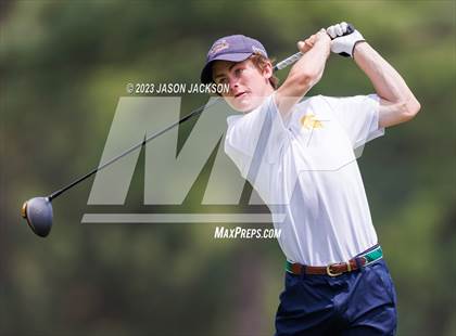 Thumbnail 3 in NCHSAA 4A Finals (Round 2) photogallery.