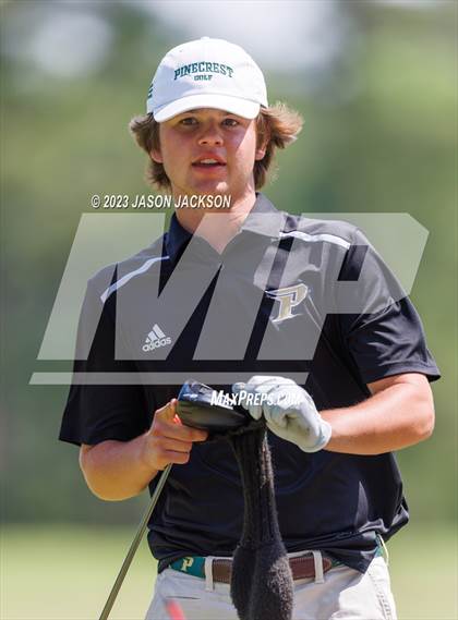 Thumbnail 1 in NCHSAA 4A Finals (Round 2) photogallery.