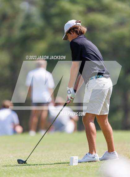 Thumbnail 1 in NCHSAA 4A Finals (Round 2) photogallery.