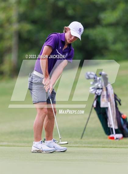 Thumbnail 3 in NCHSAA 4A Finals (Round 2) photogallery.
