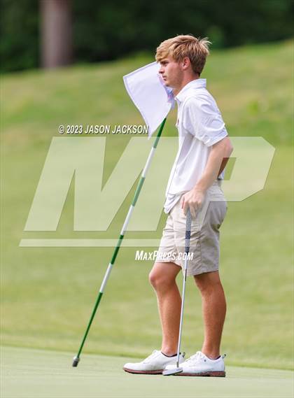 Thumbnail 1 in NCHSAA 4A Finals (Round 2) photogallery.
