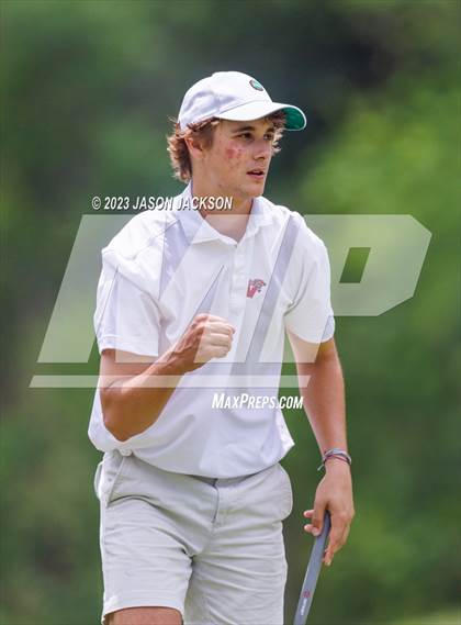 Thumbnail 1 in NCHSAA 4A Finals (Round 2) photogallery.