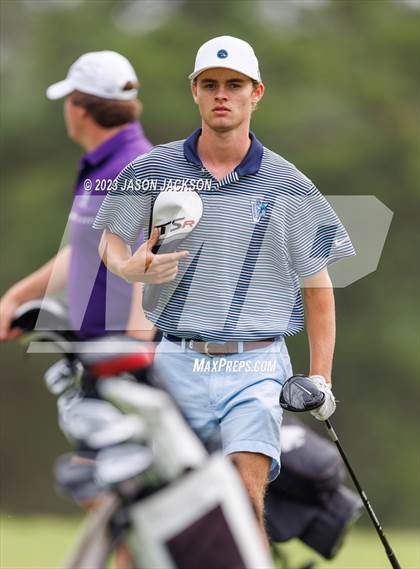 Thumbnail 3 in NCHSAA 4A Finals (Round 2) photogallery.