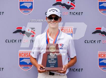 Thumbnail 3 in NCHSAA 4A Finals (Round 2) photogallery.