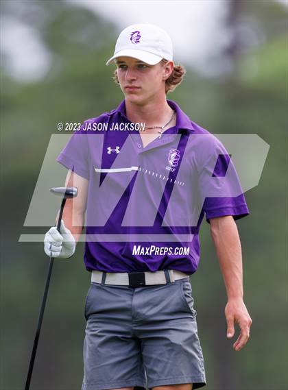 Thumbnail 3 in NCHSAA 4A Finals (Round 2) photogallery.