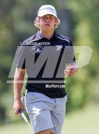 Thumbnail 1 in NCHSAA 4A Finals (Round 2) photogallery.