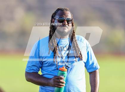 Thumbnail 1 in Mountainside vs Wickenburg (Scrimmage) photogallery.