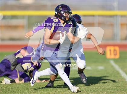 Thumbnail 1 in Mountainside vs Wickenburg (Scrimmage) photogallery.