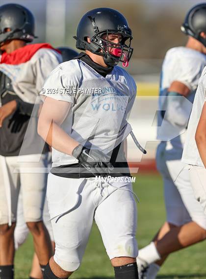 Thumbnail 3 in Mountainside vs Wickenburg (Scrimmage) photogallery.