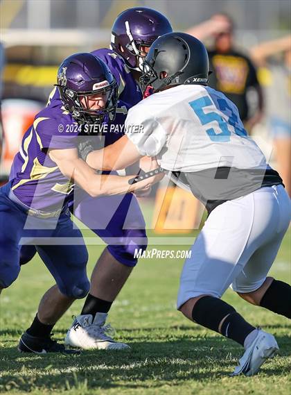 Thumbnail 2 in Mountainside vs Wickenburg (Scrimmage) photogallery.