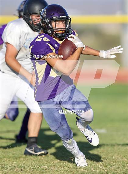 Thumbnail 3 in Mountainside vs Wickenburg (Scrimmage) photogallery.