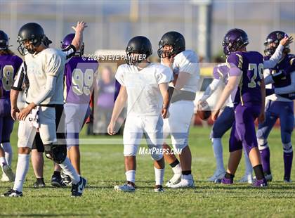 Thumbnail 2 in Mountainside vs Wickenburg (Scrimmage) photogallery.