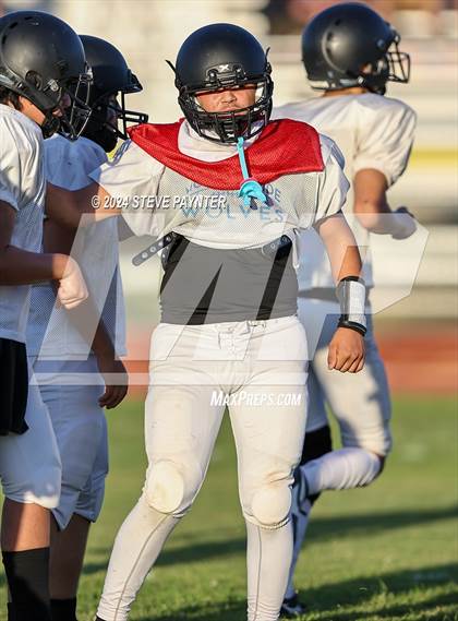 Thumbnail 2 in Mountainside vs Wickenburg (Scrimmage) photogallery.