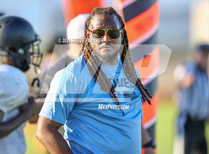 Thumbnail 3 in Mountainside vs Wickenburg (Scrimmage) photogallery.