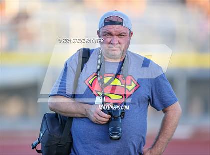 Thumbnail 2 in Mountainside vs Wickenburg (Scrimmage) photogallery.