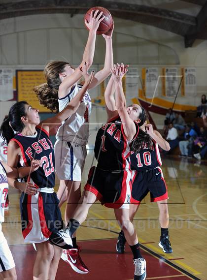Thumbnail 2 in La Salle vs. Flintridge Sacred Heart (La Canada Tournament) photogallery.