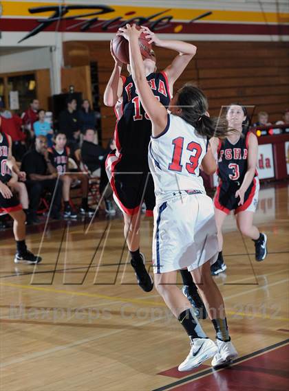 Thumbnail 1 in La Salle vs. Flintridge Sacred Heart (La Canada Tournament) photogallery.