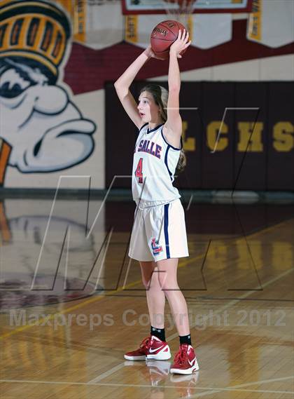Thumbnail 3 in La Salle vs. Flintridge Sacred Heart (La Canada Tournament) photogallery.