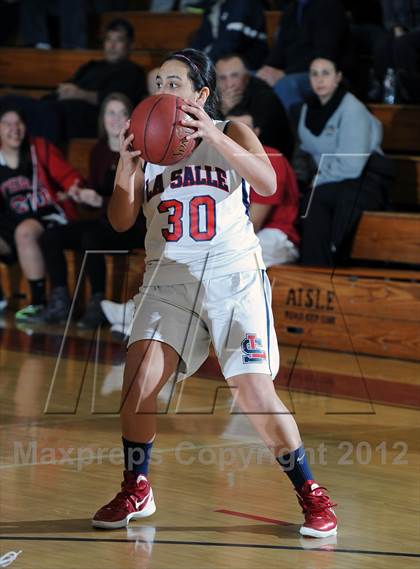 Thumbnail 3 in La Salle vs. Flintridge Sacred Heart (La Canada Tournament) photogallery.