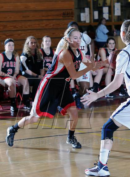 Thumbnail 1 in La Salle vs. Flintridge Sacred Heart (La Canada Tournament) photogallery.