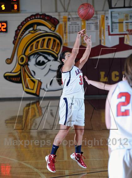 Thumbnail 2 in La Salle vs. Flintridge Sacred Heart (La Canada Tournament) photogallery.