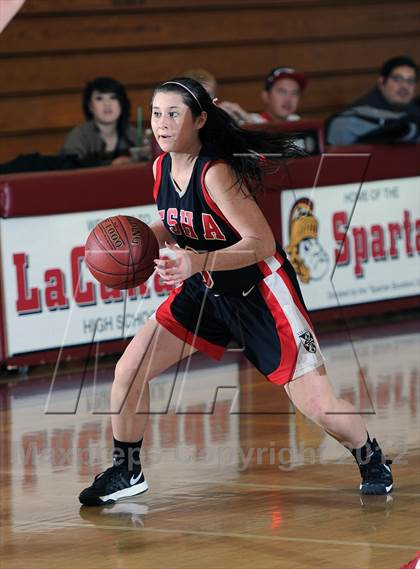 Thumbnail 3 in La Salle vs. Flintridge Sacred Heart (La Canada Tournament) photogallery.