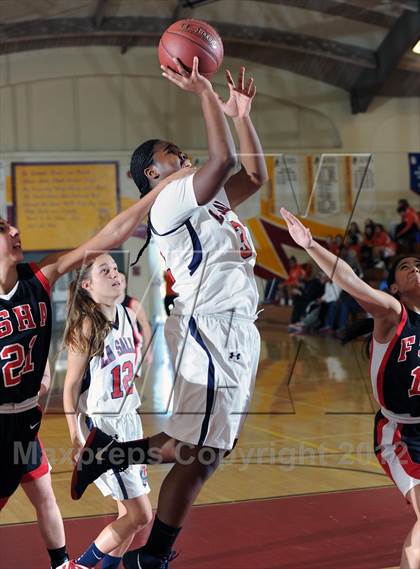 Thumbnail 1 in La Salle vs. Flintridge Sacred Heart (La Canada Tournament) photogallery.