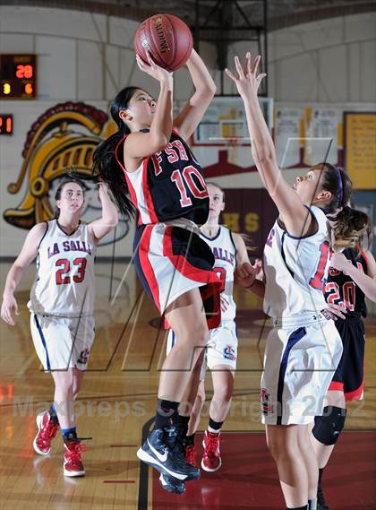 Thumbnail 2 in La Salle vs. Flintridge Sacred Heart (La Canada Tournament) photogallery.
