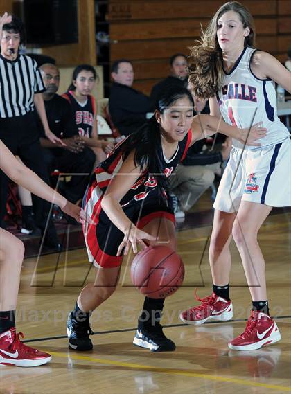 Thumbnail 2 in La Salle vs. Flintridge Sacred Heart (La Canada Tournament) photogallery.