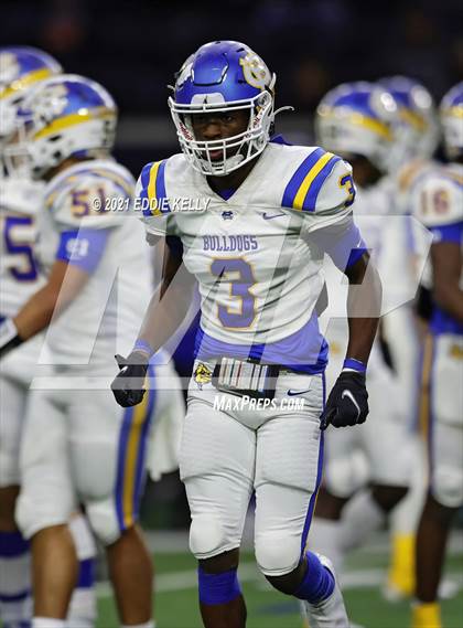 Thumbnail 1 in Chapel Hill vs. LBJ Austin (UIL 4A D1 Semifinal Playoff) photogallery.