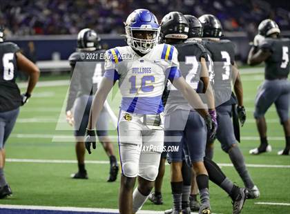 Thumbnail 1 in Chapel Hill vs. LBJ Austin (UIL 4A D1 Semifinal Playoff) photogallery.