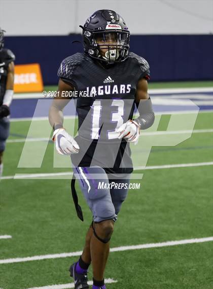 Thumbnail 1 in Chapel Hill vs. LBJ Austin (UIL 4A D1 Semifinal Playoff) photogallery.