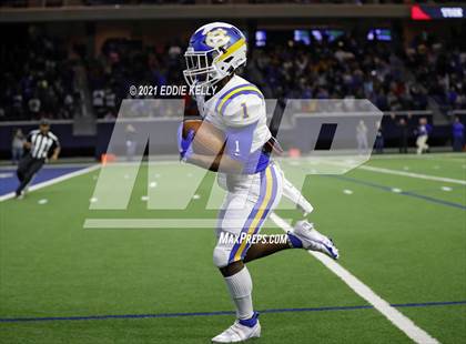 Thumbnail 3 in Chapel Hill vs. LBJ Austin (UIL 4A D1 Semifinal Playoff) photogallery.