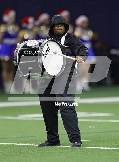 Thumbnail 1 in Chapel Hill vs. LBJ Austin (UIL 4A D1 Semifinal Playoff) photogallery.