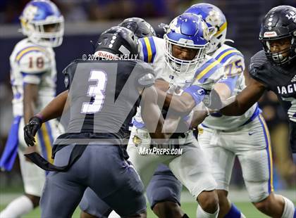 Thumbnail 1 in Chapel Hill vs. LBJ Austin (UIL 4A D1 Semifinal Playoff) photogallery.