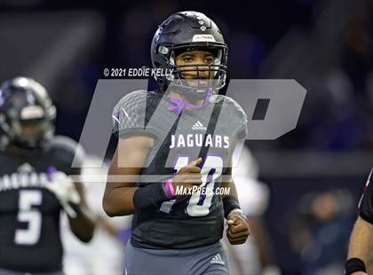 Thumbnail 1 in Chapel Hill vs. LBJ Austin (UIL 4A D1 Semifinal Playoff) photogallery.