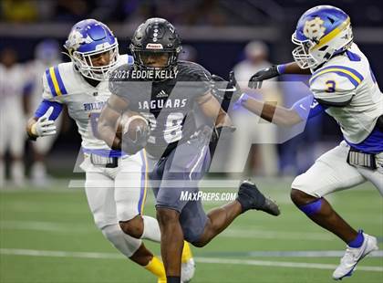 Thumbnail 1 in Chapel Hill vs. LBJ Austin (UIL 4A D1 Semifinal Playoff) photogallery.