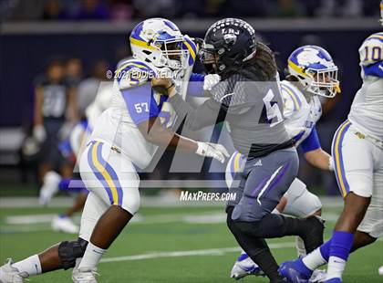 Thumbnail 3 in Chapel Hill vs. LBJ Austin (UIL 4A D1 Semifinal Playoff) photogallery.