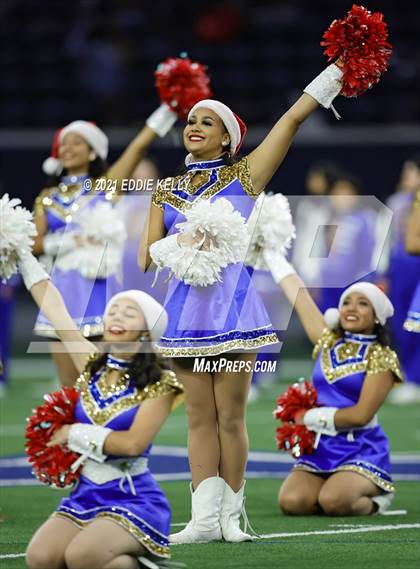 Thumbnail 2 in Chapel Hill vs. LBJ Austin (UIL 4A D1 Semifinal Playoff) photogallery.