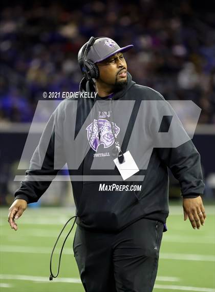 Thumbnail 3 in Chapel Hill vs. LBJ Austin (UIL 4A D1 Semifinal Playoff) photogallery.