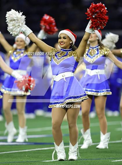 Thumbnail 1 in Chapel Hill vs. LBJ Austin (UIL 4A D1 Semifinal Playoff) photogallery.