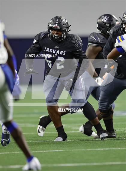 Thumbnail 2 in Chapel Hill vs. LBJ Austin (UIL 4A D1 Semifinal Playoff) photogallery.