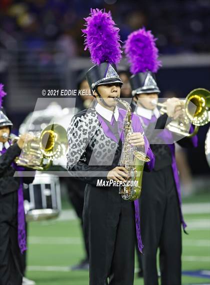 Thumbnail 1 in Chapel Hill vs. LBJ Austin (UIL 4A D1 Semifinal Playoff) photogallery.
