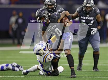 Thumbnail 3 in Chapel Hill vs. LBJ Austin (UIL 4A D1 Semifinal Playoff) photogallery.