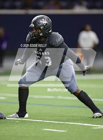 Thumbnail 2 in Chapel Hill vs. LBJ Austin (UIL 4A D1 Semifinal Playoff) photogallery.