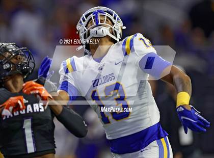 Thumbnail 2 in Chapel Hill vs. LBJ Austin (UIL 4A D1 Semifinal Playoff) photogallery.